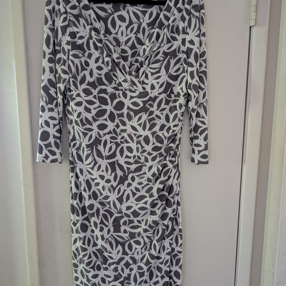 Lauren Ralph Lauren Gray and White Long Sleeve Dress